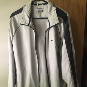 Men’s Nike Rain Jacket!! Excellent condition!!